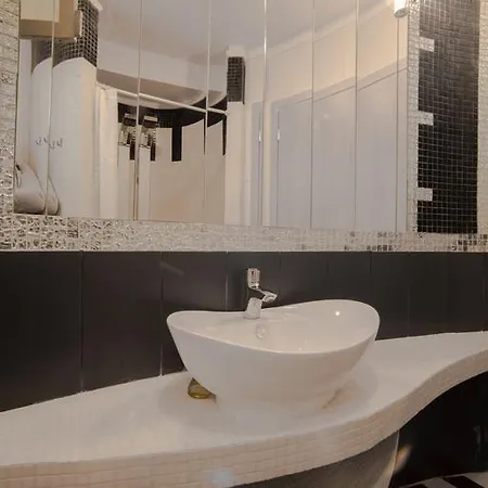 Oniro Luxury