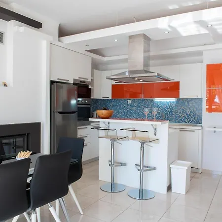 Вилла Oniro Luxury *