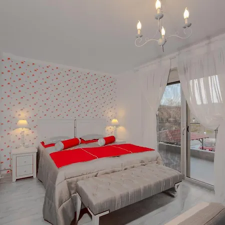 Вилла Oniro Luxury *