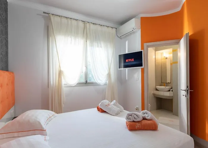 Oniro Luxury Villa *