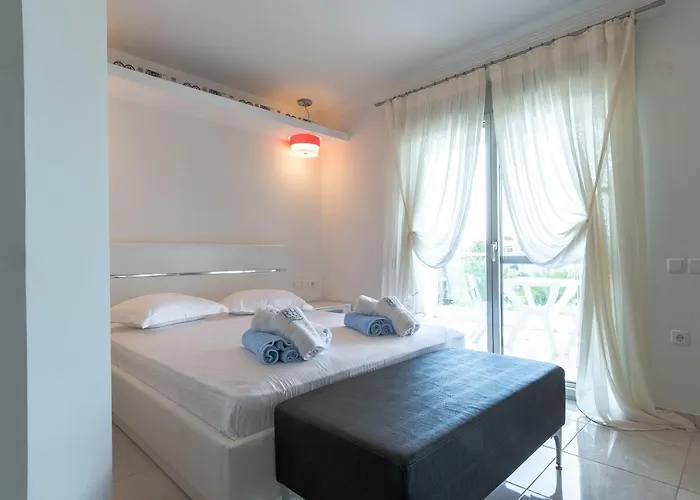 Villa Oniro Luxury Toroni